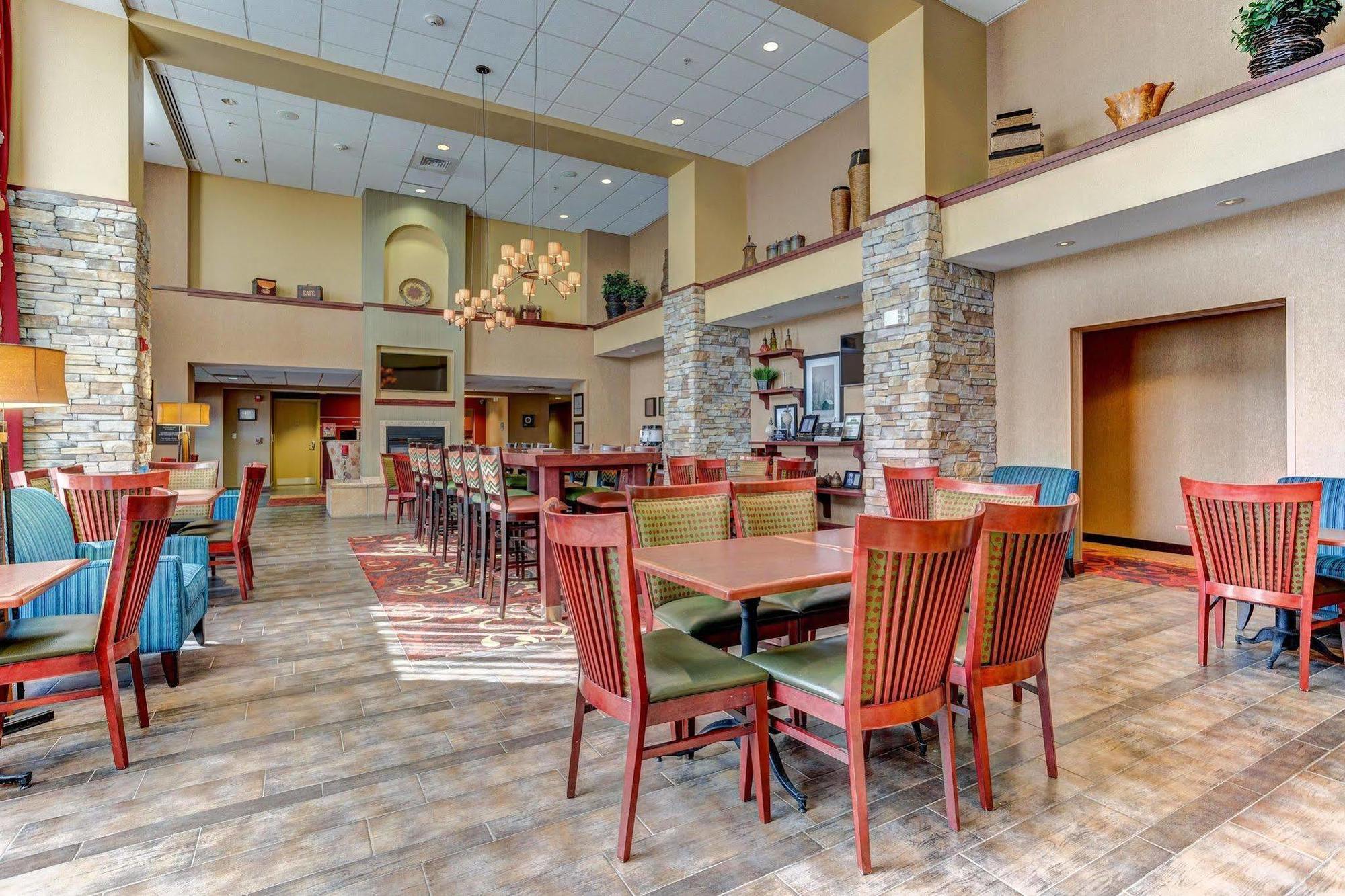 Hampton Inn & Suites Rifle Exteriér fotografie